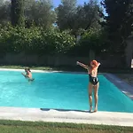 Villa-Toula